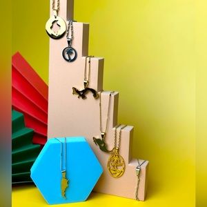 Map Necklace for Women men Trendy People Jewelry Gifts